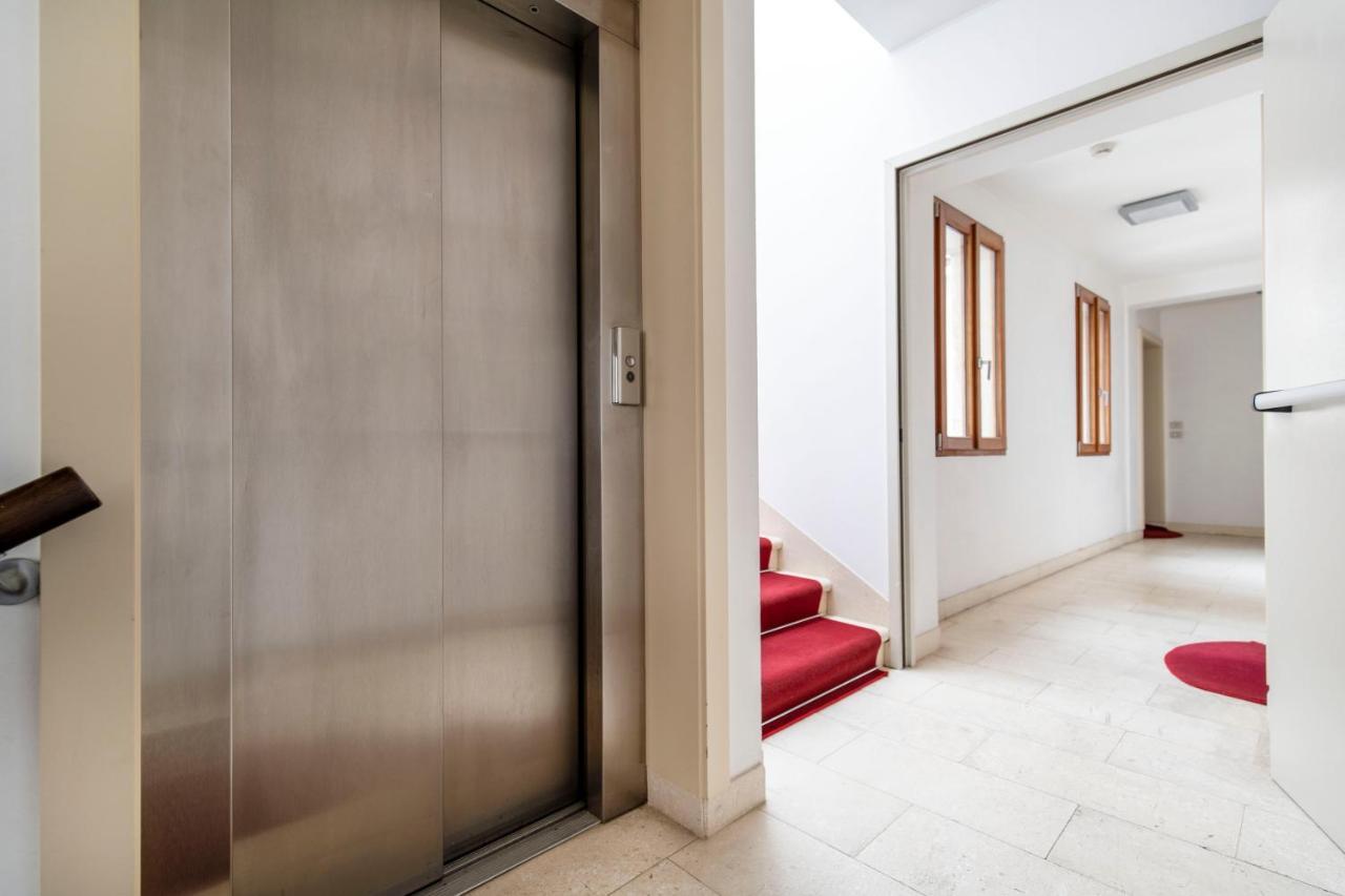 Friari Suite-Luxury Apt. Close To Rialto Bridge Venice Exterior photo