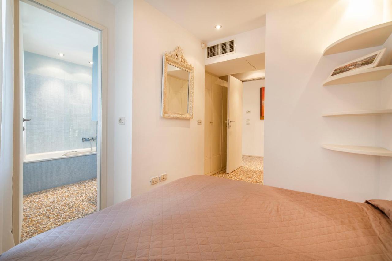 Friari Suite-Luxury Apt. Close To Rialto Bridge Venice Exterior photo