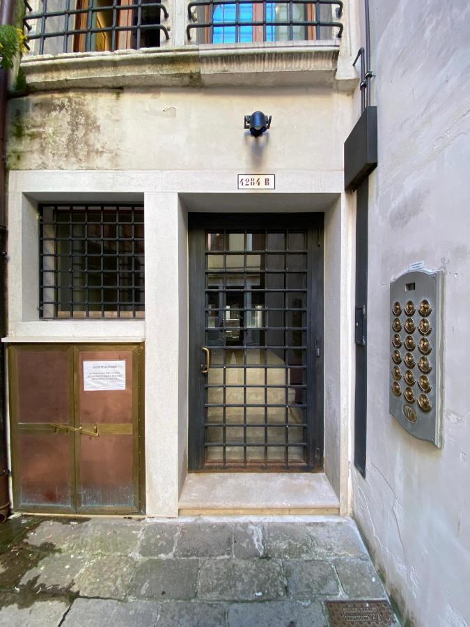 Friari Suite-Luxury Apt. Close To Rialto Bridge Venice Exterior photo